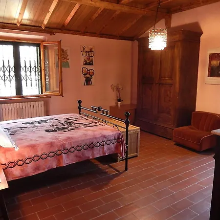 Villa Laura - Private Pool Near Acqualagna Smirra