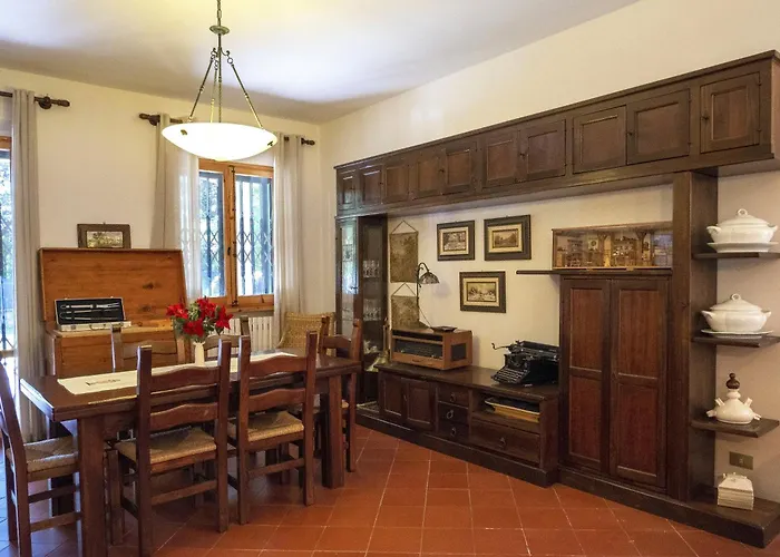 Laura - Private Pool Near Acqualagna *